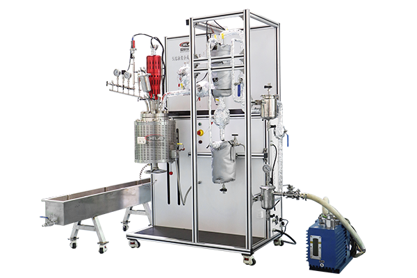 聚酯聚合反应釜合成装置实拍图