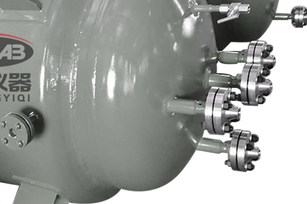 立式储罐实拍图