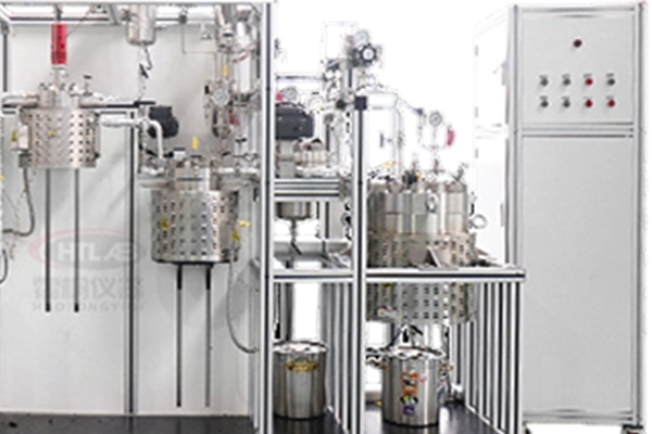 中试反应装置实拍图