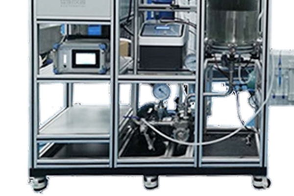 水处理反应装置实拍图